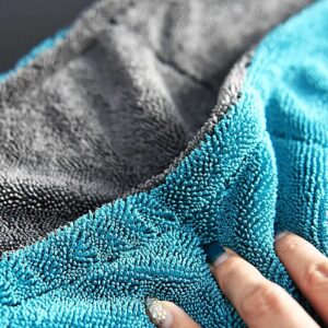 1200 GSM Microfiber Cloth for Car Drying with Edgeless Design Twisted Loop Towel Plush Pile/Lint Free 40 x 40 cm